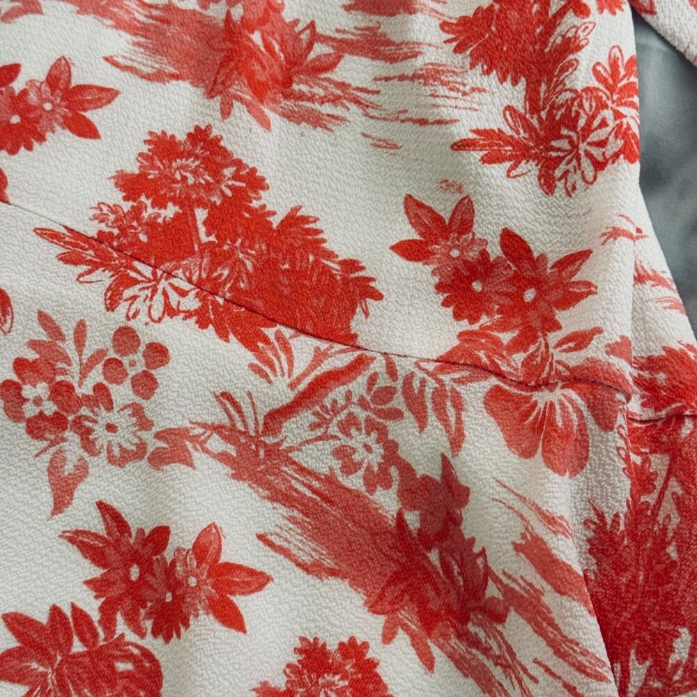 Tahari Arthur S. Levine Red & White Floral Wrap Dress Size 6 Long Sleeve. - Picture 11 of 16